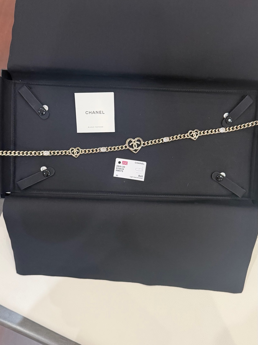 CHANEL Gold Heart-Link Chain Belt